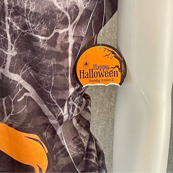 RARE Hello Kitty Halloween Witch Costume Tee New w Tags Youth/Juniors Medium - Picture 6 of 8